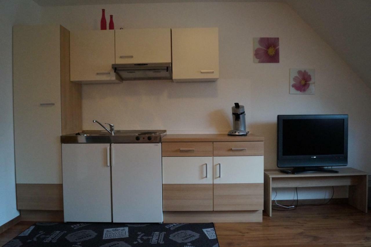 Gaestehaus Zur Muehle Dehm FDH Kültér fotó
